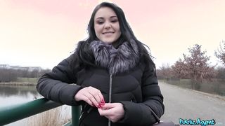 Orosz tini spiné pénzért dug