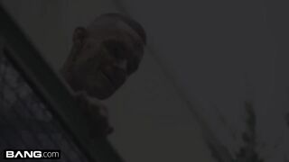 Kerek dagadt tini kiscsaj hardcore anál szexe