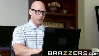 Joslyn James szereti a méretes dákót