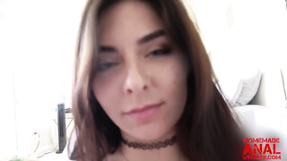 Keira Croft segglyuka keményen megdugva