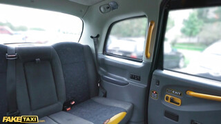 Fake Taxi - Rubi Rico a forró vérű brazil hölgyemény