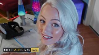 Brazzers - Nicolette Shea élvezi ha alaposan reszelik