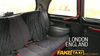 FakeTaxi - szűk pinájú nag cickós picsa