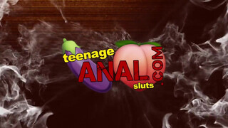 Analized - vékony latina spiné análba téve