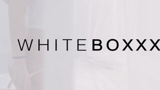 WHITEBOXXX - Tiffany Tatum egy igazi fallosz szakértő