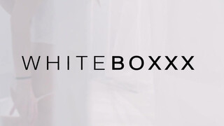 WhiteBoxxx - Tiffany Tatum magyar hölgyemény megosztja a barátját