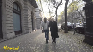 56 éves nő és a tini picsa