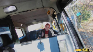 Fake Taxi - Óriás keblű latin spiné