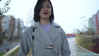 Public Agent - Madison Quinn a kis cickós orosz nőci