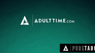 PURE TABOO - Anna Claire Clouds a hatalmas fenekű világos szőke spiné