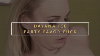 Dayana Ice picsája megkúrva