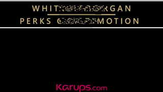 Karups - Whitney Morgan kúrel a tini pasival