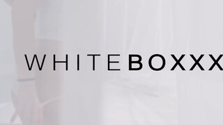 WhiteBoxxx - Tina Blade a kicsike didkós horvát kisasszony