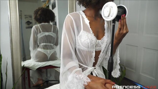 PrincessHaze a szexy barna bige