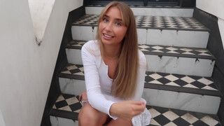 Lily Phillips a szomszéd hapsival kefél