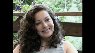 Három dögös olasz milf közös mélytorok cumizása Federica Zarrival